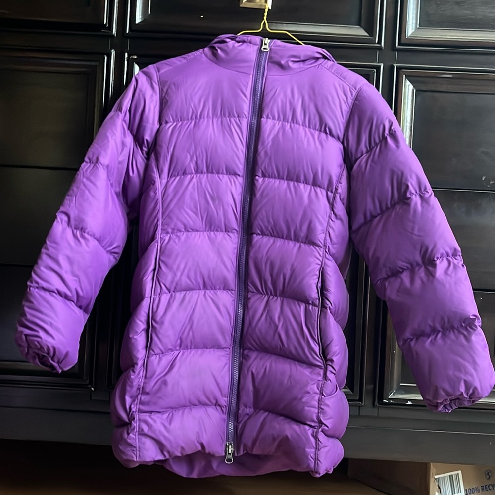 Purple Mountain hard wear puffer youth girls size M